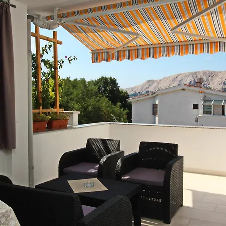 Apartments Karamarko Baška Exterior foto